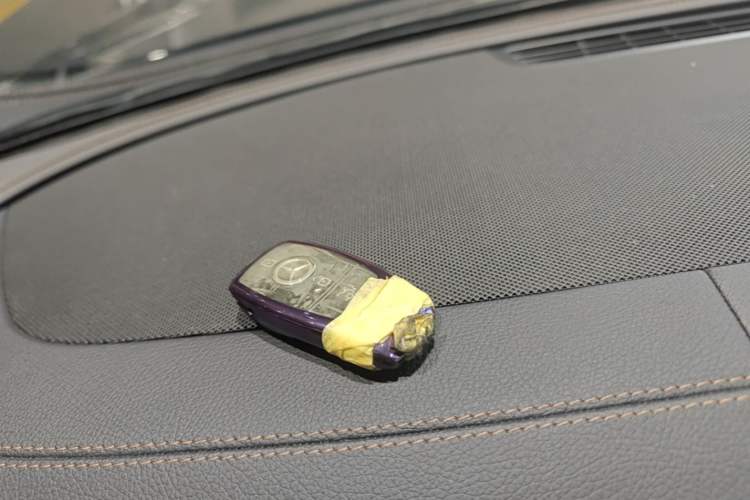 Used Mercedes-Benz E-Class 2021 E 300 L Sport Luxury Edition Vehicle Key