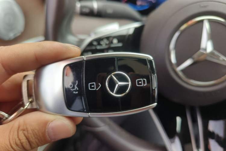 Used Mercedes-Benz E-Class 2021 E 300 L Luxury Model Vehicle Key