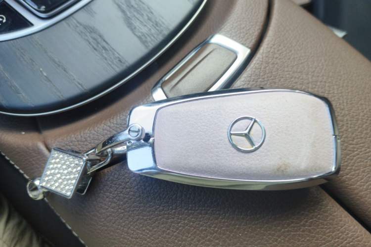 Used Mercedes-Benz E-Class 2021 E 260 Stylish Sports Edition Vehicle Key