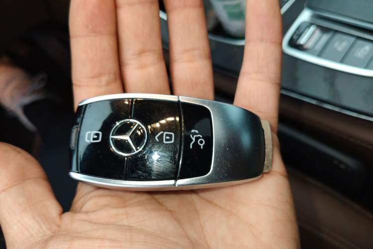 Used Mercedes-Benz E-Class 2021 E 260 Stylish Sports Edition Vehicle Key