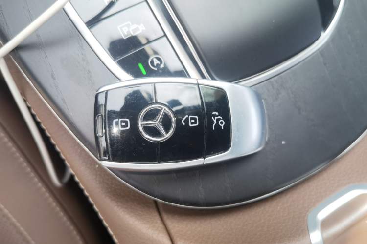 Used Mercedes-Benz E-Class 2021 E 300 L Sport Premium Edition Vehicle Key