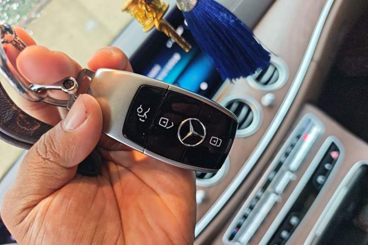 Used Mercedes-Benz E-Class 2021 E 300 L Stylish Model Vehicle Key