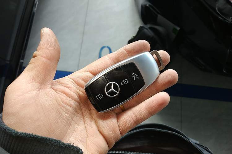 Used Mercedes-Benz E-Class 2021 E 260 L Sport Edition Vehicle Key
