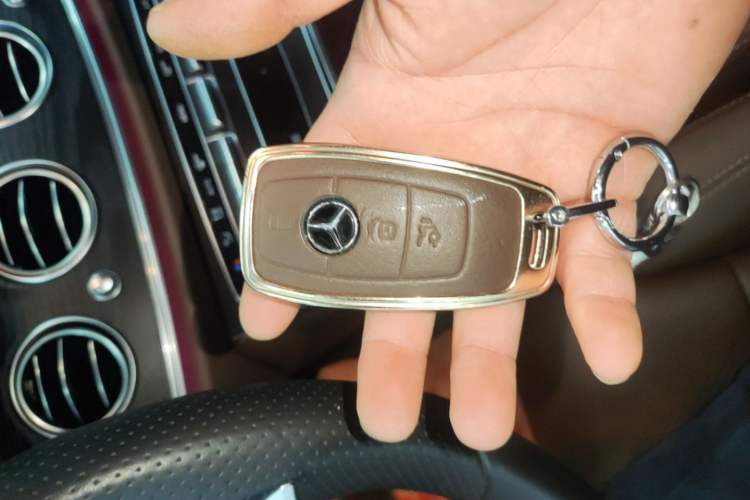 Used Mercedes-Benz E-Class 2021 Restyled E 300 L Sporty and Stylish Edition Vehicle Key