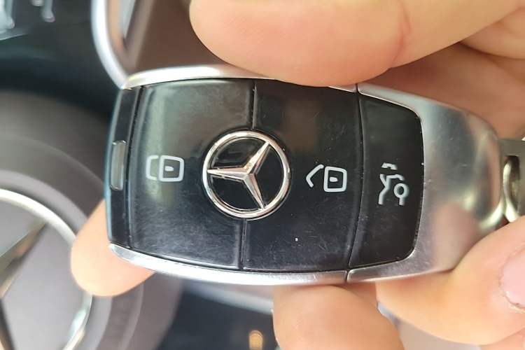 Used Mercedes-Benz E-Class 2021 E 300 L Luxury Model Vehicle Key