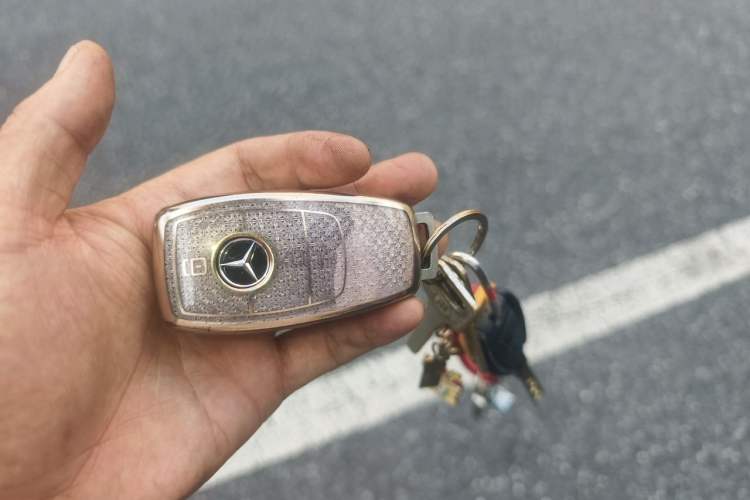 Used Mercedes-Benz E-Class 2021 Facelift E 260 L Vehicle Key