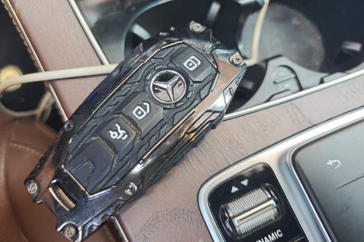 Used Mercedes-Benz E-Class 2021 E 300 L Stylish Model Vehicle Key