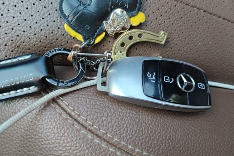 Used Mercedes-Benz E-Class 2021 Facelift E 300 L Stylish Edition Vehicle Key