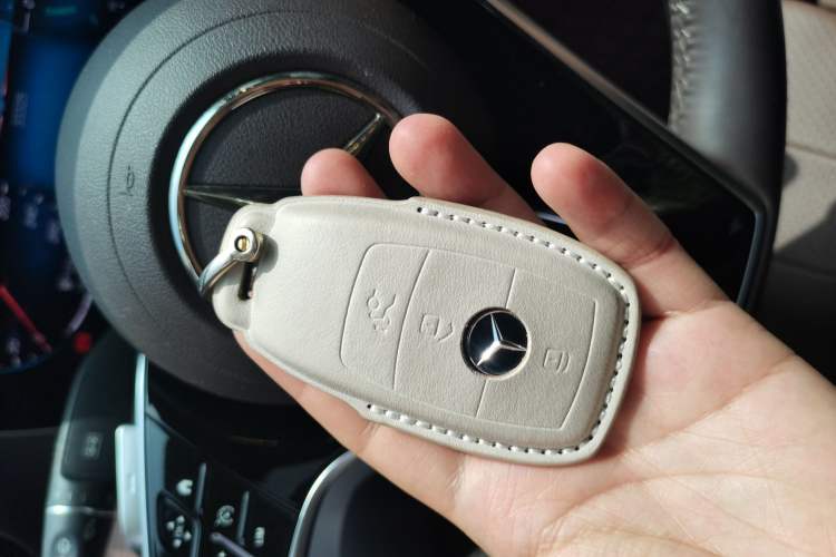 Used Mercedes-Benz E-Class 2021 Facelift E 260 L Vehicle Key