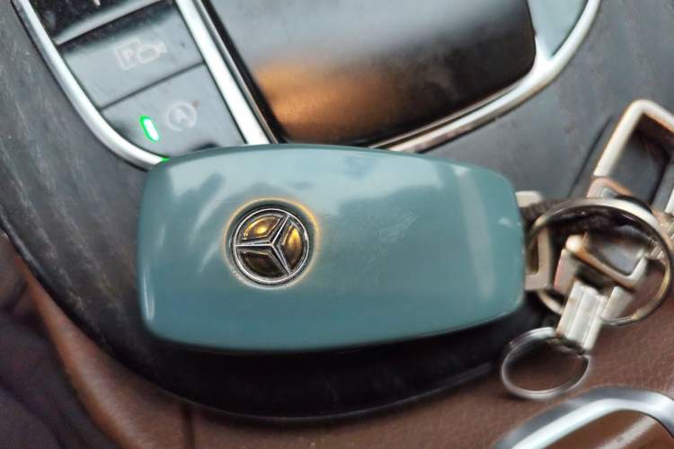 Used Mercedes-Benz E-Class 2021 E 260 L Sport Edition Vehicle Key