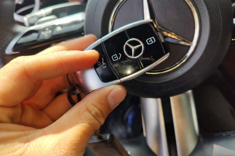 Used Mercedes-Benz E-Class 2021 E 300 L Sporty and Stylish Model Vehicle Key