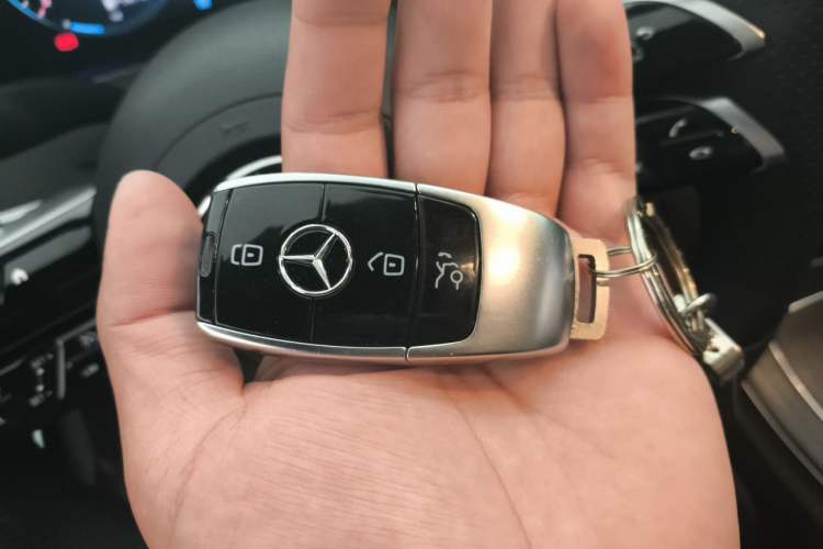 Used Mercedes-Benz E-Class 2021 E 300 L Sporty and Stylish Model Vehicle Key