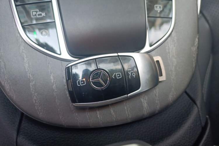 Used Mercedes-Benz E-Class 2021 E 300 L Luxury Model Vehicle Key