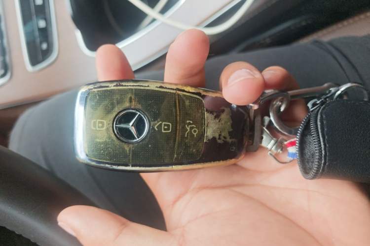 Used Mercedes-Benz E-Class 2021 Facelift E 300 L Stylish Edition Vehicle Key