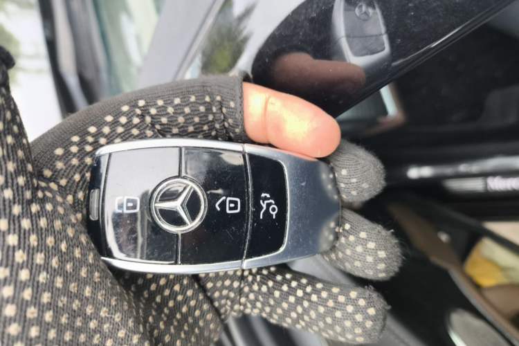 Used Mercedes-Benz E-Class 2021 Facelift E 260 L Sport Edition Vehicle Key