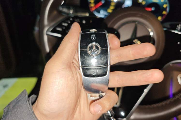 Used Mercedes-Benz E-Class 2021 E 300 L Stylish Model Vehicle Key