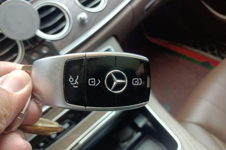 Used Mercedes-Benz E-Class 2021 E 300 L Luxury Model Vehicle Key