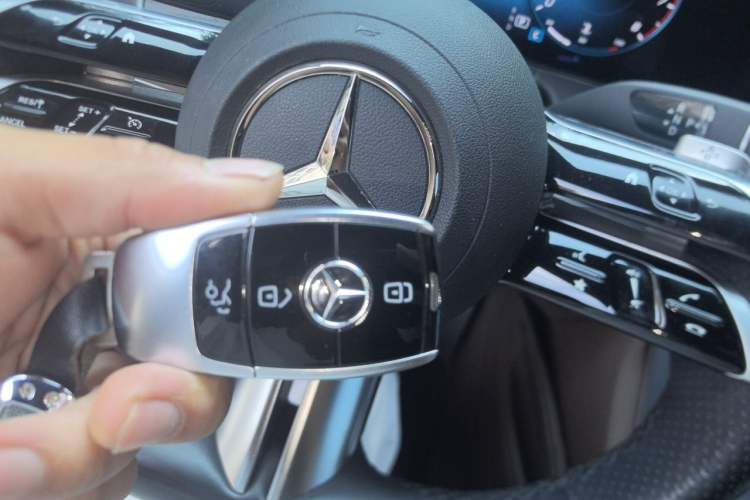 Used Mercedes-Benz E-Class 2021 Restyled E 300 Sport Edition Vehicle Key