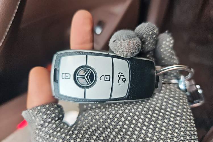 Used Mercedes-Benz E-Class 2021 E 300 L Luxury Model Vehicle Key
