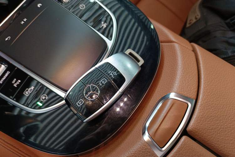 Used Mercedes-Benz E-Class 2021 E 260 Coupe Vehicle Key