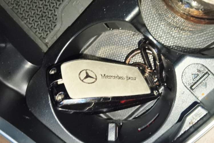 Used Mercedes-Benz E-Class 2021 Facelift E 260 L Vehicle Key