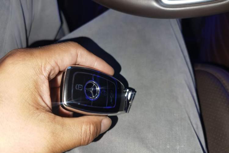 Used Mercedes-Benz E-Class 2021 Restyled E 300 L Luxury Edition Vehicle Key