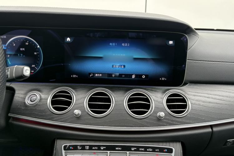 Used Mercedes-Benz E-Class 2021 Updated E 260 Fashion Sport Edition Audio And AC Panel
