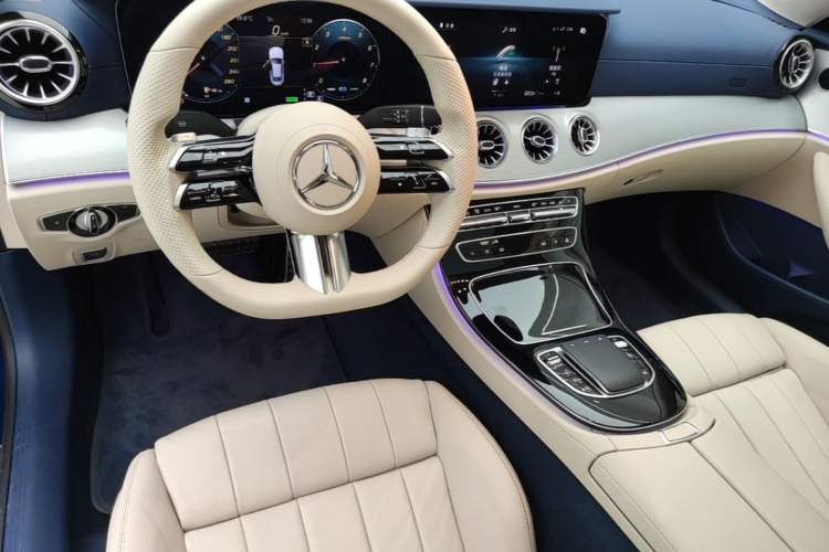 Used Mercedes-Benz E-Class 2021 E 260 Coupe Audio And AC Panel