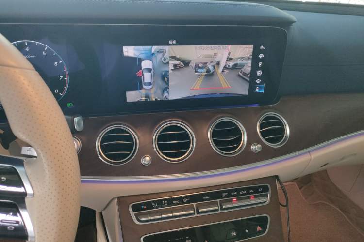 Used Mercedes-Benz E-Class 2021 Restyled E 300 L Sport Luxury Edition Audio And AC Panel