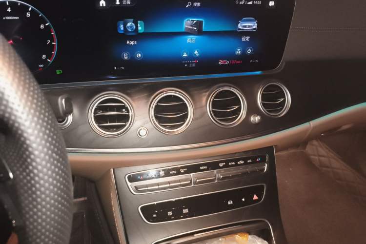 Used Mercedes-Benz E-Class 2021 Updated E 260 Fashion Sport Edition Audio And AC Panel