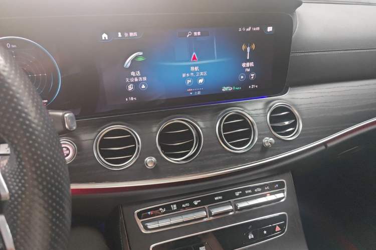 Used Mercedes-Benz E-Class 2021 Updated E 260 Fashion Sport Edition Audio And AC Panel