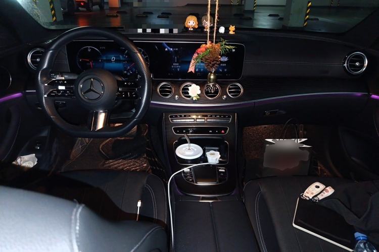 Used Mercedes-Benz E-Class 2021 Updated E 260 Fashion Sport Edition Center Console