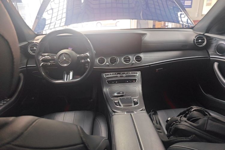 Used Mercedes-Benz E-Class 2021 Updated E 260 Fashion Sport Edition Center Console