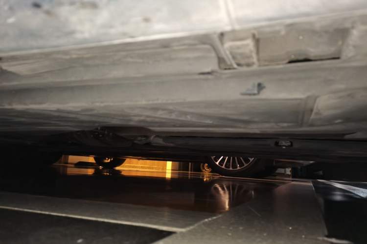 Used Mercedes-Benz E-Class 2021 Facelift E 260 4MATIC Coupe Chassis Front Right