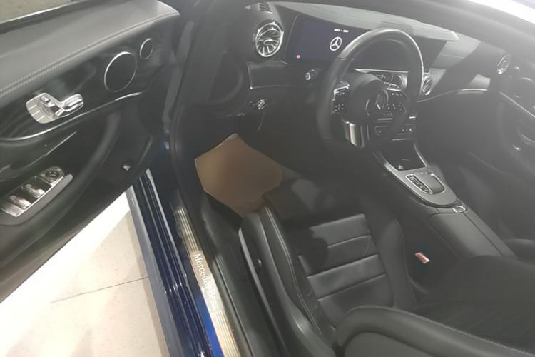 Used Mercedes-Benz E-Class 2021 E 260 Coupe Driver Seat