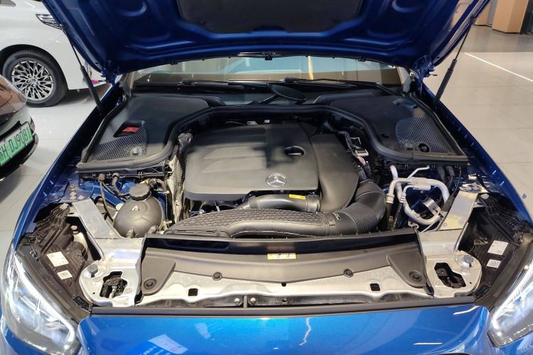 Used Mercedes-Benz E-Class 2021 Facelift E 260 Coupe Engine Bay