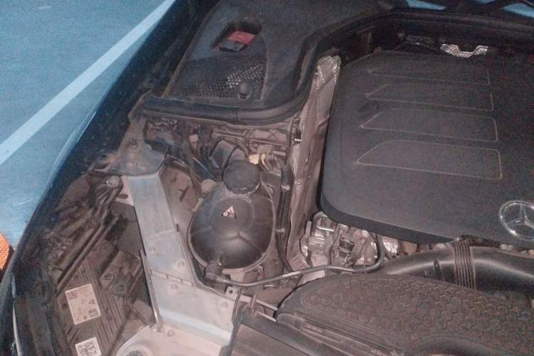 Used Mercedes-Benz E-Class 2021 Facelift E 260 Coupe Engine Bay Right