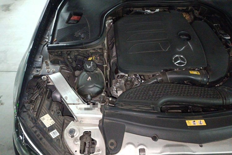 Used Mercedes-Benz E-Class 2021 Updated E 260 Fashion Sport Edition Engine Bay Right