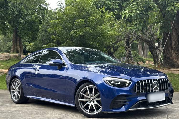 Used Mercedes-Benz E-Class 2021 E 260 Coupe Exterior 1