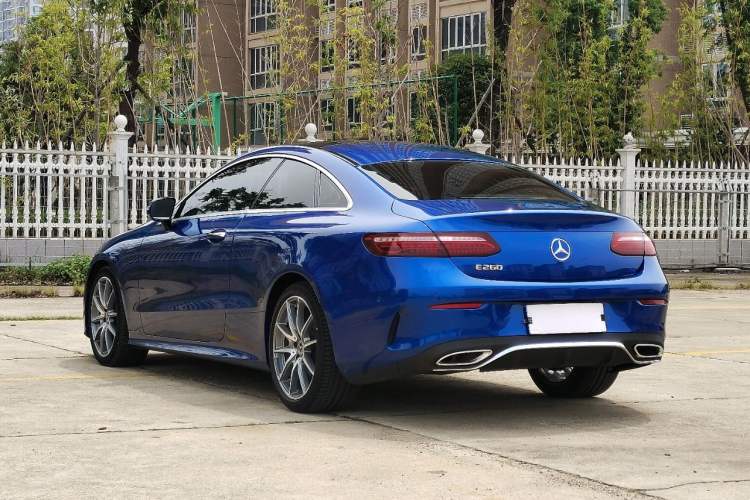 Used Mercedes-Benz E-Class 2021 Facelift E 260 Coupe Exterior 3