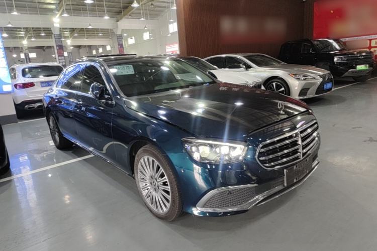 Used Mercedes-Benz E-Class 2021 E 300 L Premium Edition Front Right 45 Deg