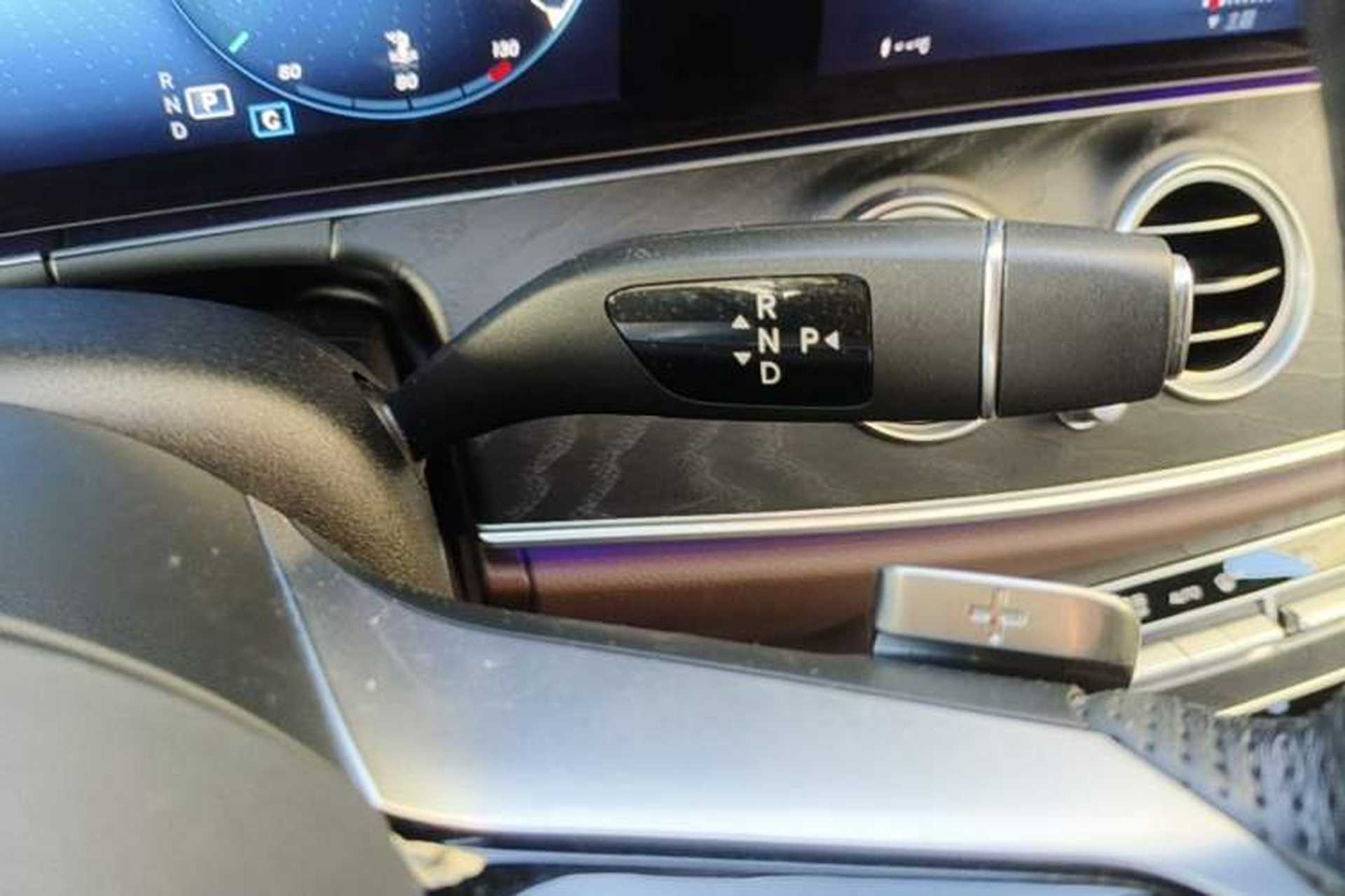 Used Mercedes-Benz E-Class 2021 Restyled E 300 Sport Edition Gear Lever