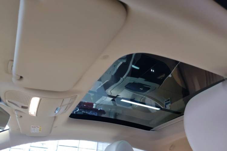 Used Mercedes-Benz E-Class 2021 Facelift E 260 Coupe Headliner