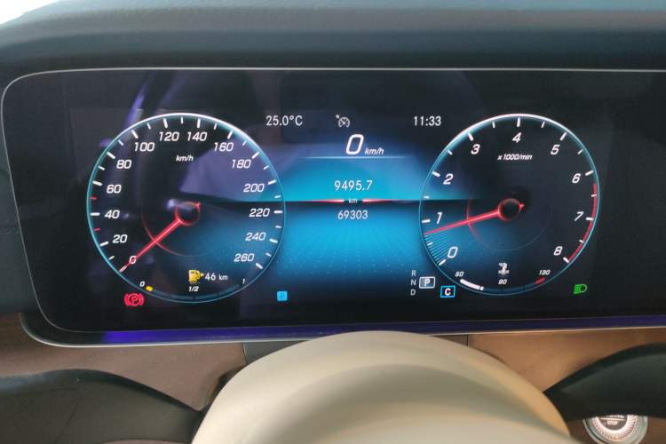 Used Mercedes-Benz E-Class 2021 Restyled E 300 L Sport Luxury Edition Instrument Cluster