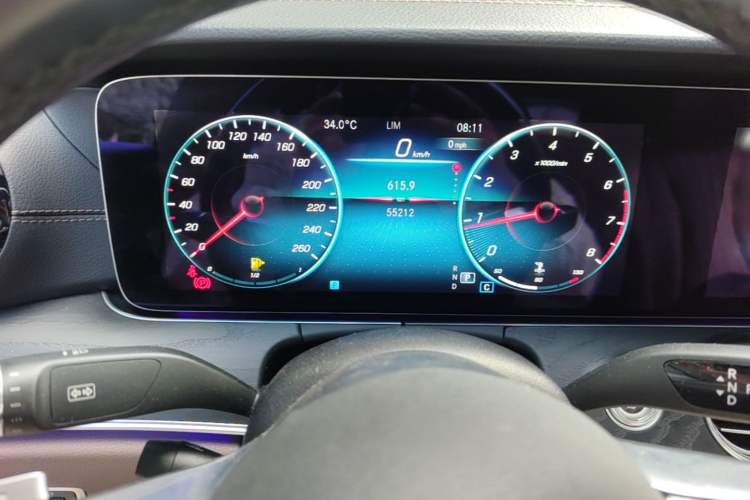 Used Mercedes-Benz E-Class 2021 Restyled E 300 Sport Edition Instrument Cluster