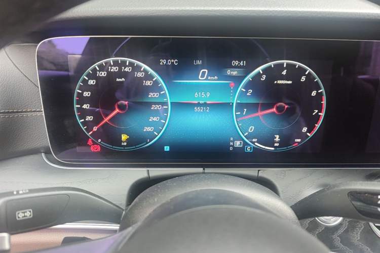 Used Mercedes-Benz E-Class 2021 Restyled E 300 Sport Edition Instrument Cluster
