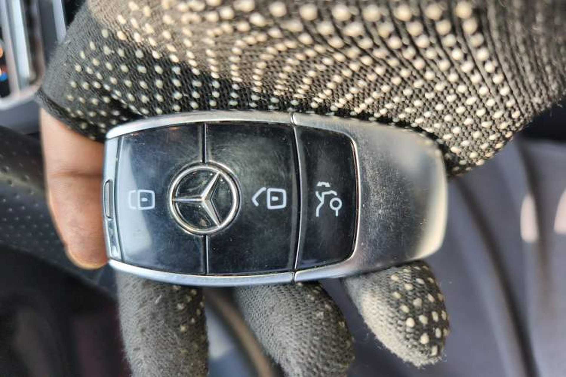 Used Mercedes-Benz E-Class 2021 E 260 Stylish Sports Edition Interior 1