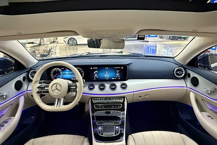 Used Mercedes-Benz E-Class 2021 Facelift E 260 Coupe Interior 2