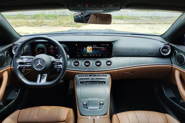 Used Mercedes-Benz E-Class 2021 Facelift E 260 Coupe Interior 2