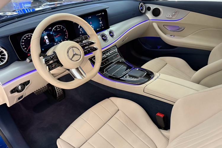 Used Mercedes-Benz E-Class 2021 Facelift E 260 Coupe Interior 3